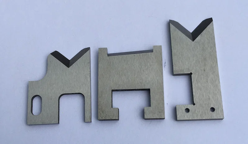 Durable Komax Series Blades, Other Series Blades, Cable Stripper Blades 내구성이 뛰어난 Komax 시리즈 블레이드, 기타 시리즈 블레이드, 케이블 스트리퍼 블레이드