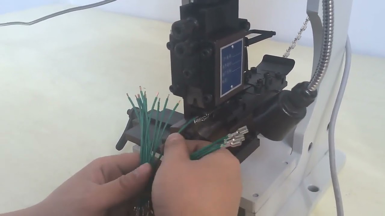 Mute Wire Stripping Crimping Machine Too Mold Terminal Hose Crimping Machine
