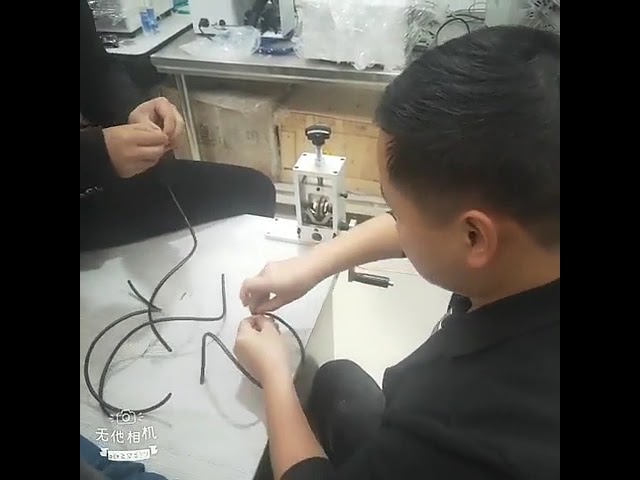 수동 와이어 스트리핑 머신 | 정밀 케이블 가공 장비