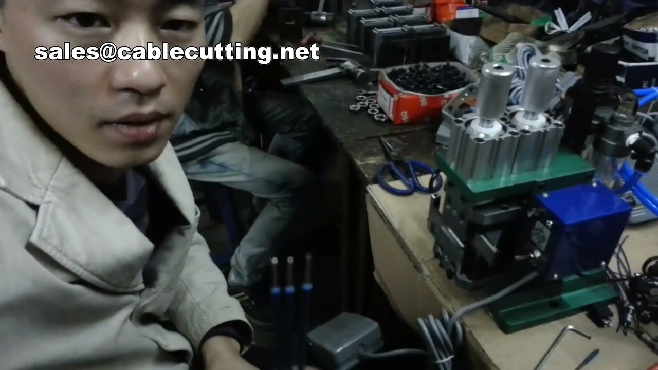 전선 피복 벗김 및 꼬임 자동화 기계 | 고효율 와이어 스트리핑 머신