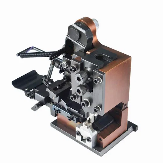 맞춤형 OTP 단자 스탬핑 부품 Thumb